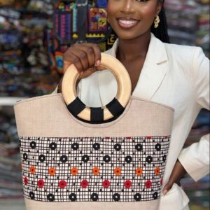 Sac à main avec poignée en bois rond - raphia et wax