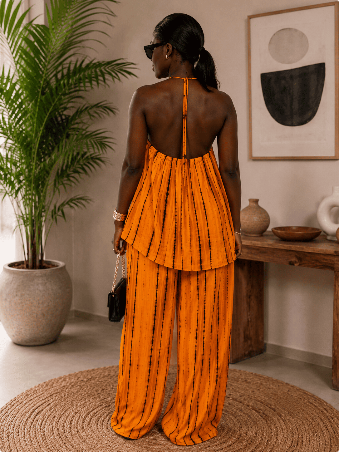 Ensemble haut dos nu et pantalon large. – Image 2